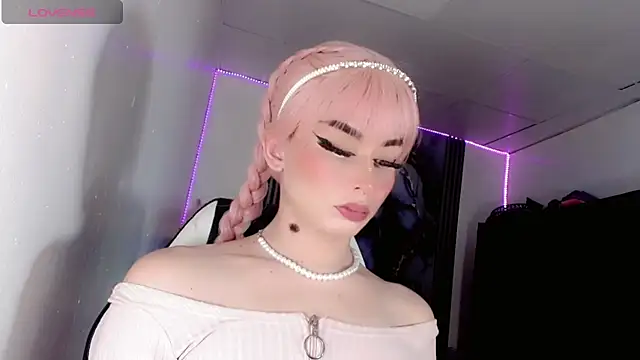 Irina milkmaid online show from 03/10/25, 10:45