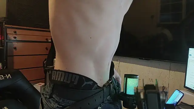 nuttyking2022 online show from 02/08/26, 01:20