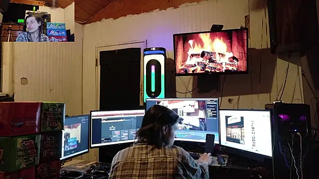 nuttyking2022 online show from 02/13/26, 04:19