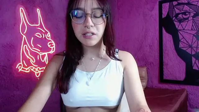 Sunshinegirl   online show from 03/04/25, 07:54