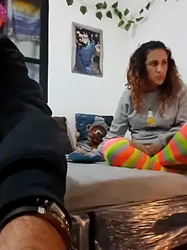 jeans and emma online show from 10/11/25, 01:49