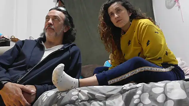 jeans and emma online show from 01/14/26, 02:28