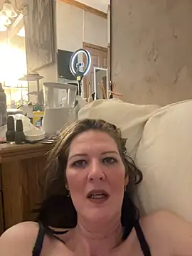 Snapshot of goddesspaigefox chatting on 02/09/25, 09:05 goddesspaigefox online show from 02/09/25, 09:05