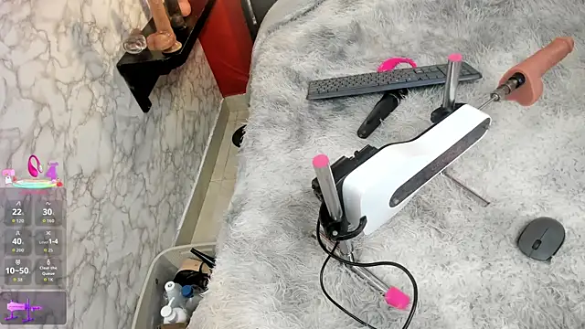 IVISBOUNCYASS online show from 05/07/26, 12:54