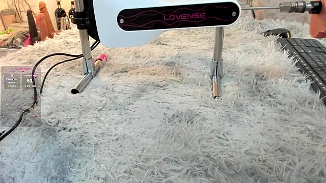 IVISBOUNCYASS online show from 05/22/26, 12:44