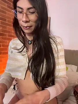 Amby ambar online show from 05/25/26, 01:22