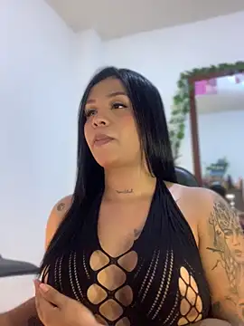 tinalove7 online show from 10/24/25, 09:55