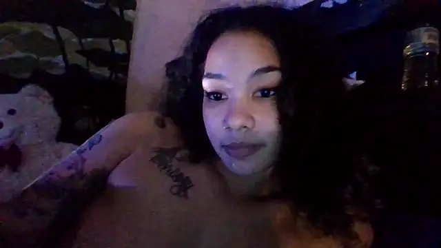 Snapshot of tastylolaaa chatting on 02/04/25, 01:16 tastylolaaa online show from 02/04/25, 01:16