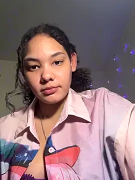 Snapshot of tastylolaaa chatting on 11/10/25, 09:30 tastylolaaa online show from 11/10/25, 09:30