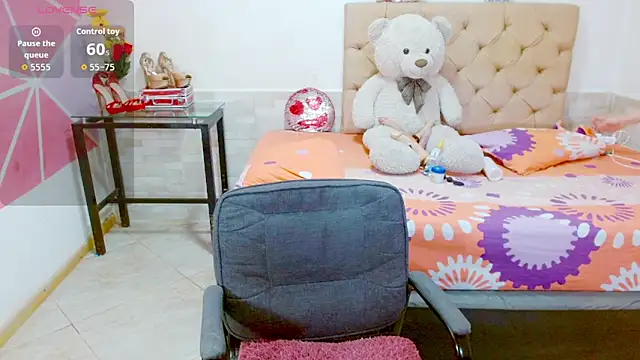 Dolldirtyxxx online show from 11/12/25, 04:57