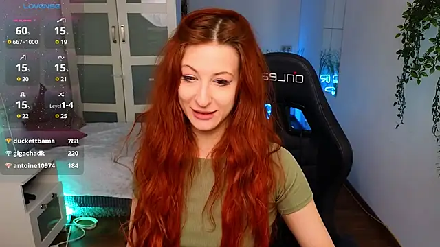 Snapshot of Katy_diamond_ chatting on 02/27/25, 02:32 Katy diamond online show from 02/27/25, 02:32