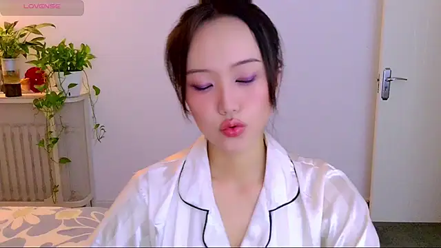 Snapshot of _misayu_99 chatting on 07/11/26, 07:11 misayu 99 online show from 07/11/26, 07:11