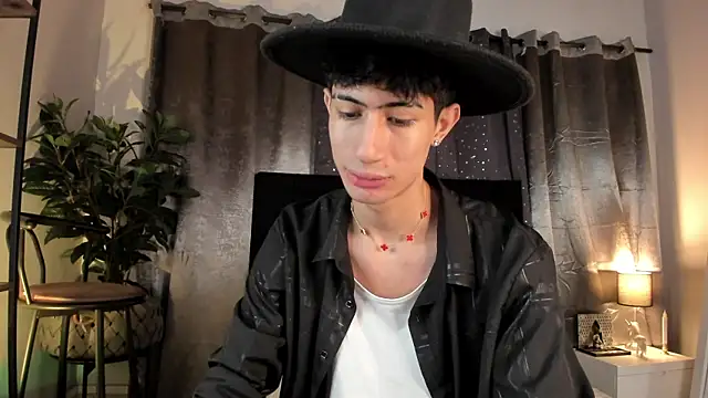 NovaaWheler online show from 03/22/26, 12:30