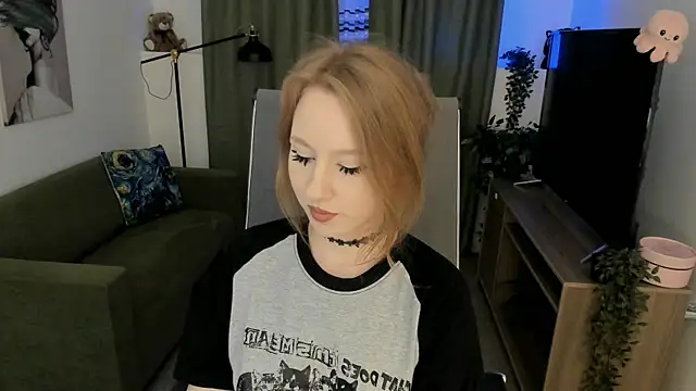 Snapshot of DariaTate chatting on 06/26/26, 10:08 DariaTate online show from 06/26/26, 10:08