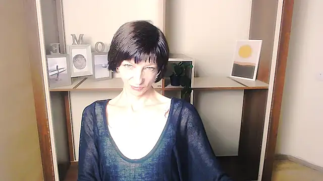  AngeliaFlow  online show from 09/10/25, 05:51