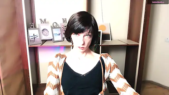  AngeliaFlow  online show from 10/30/25, 08:16