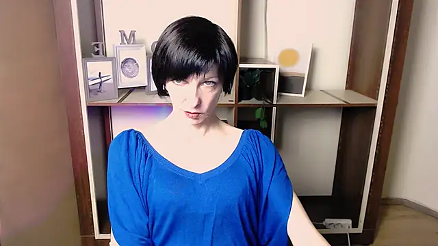  AngeliaFlow  online show from 12/18/25, 07:14