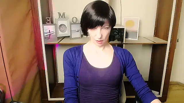  AngeliaFlow  online show from 01/13/26, 11:15