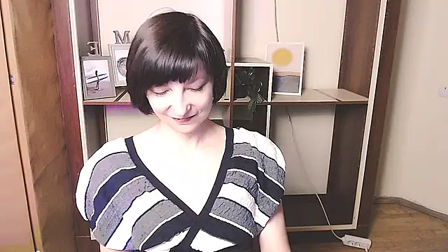 Snapshot of _AngeliaFlow_ chatting on 04/22/26, 08:28 AngeliaFlow online show from 04/22/26, 08:28