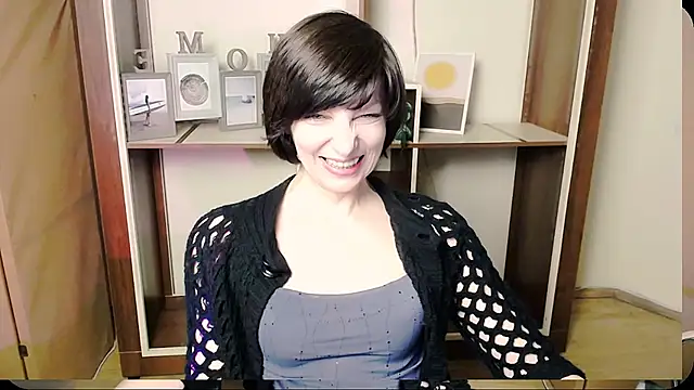 Snapshot of _AngeliaFlow_ chatting on 05/21/26, 07:59 AngeliaFlow online show from 05/21/26, 07:59