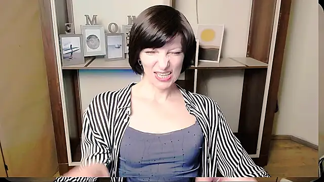 Snapshot of _AngeliaFlow_ chatting on 05/27/26, 08:55 AngeliaFlow online show from 05/27/26, 08:55