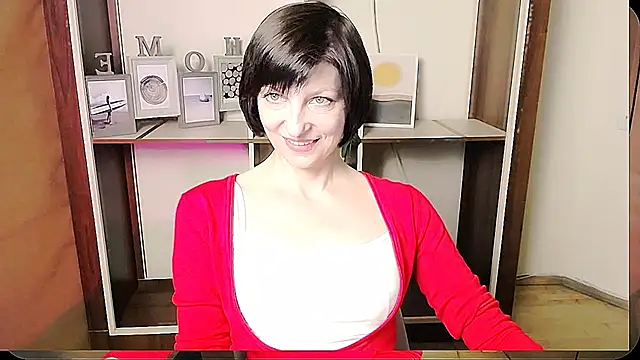 Snapshot of _AngeliaFlow_ chatting on 06/18/26, 09:14 AngeliaFlow online show from 06/18/26, 09:14