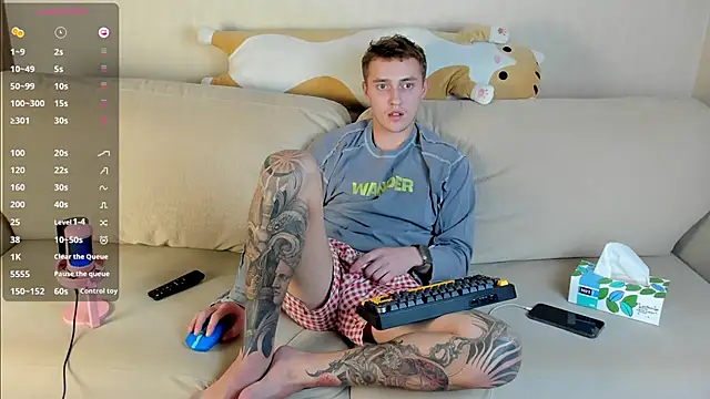 crazybottom99 online show from 02/01/26, 07:01