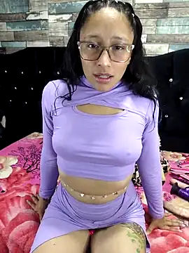 isabella beauty 01 online show from 03/03/25, 01:09