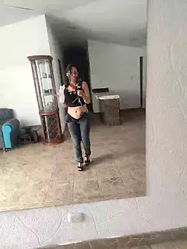 isabella beauty 01 online show from 03/13/25, 01:18