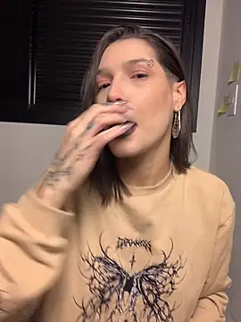 nickelfie online show from 05/24/26, 02:00