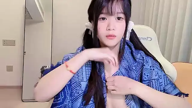 Snapshot of baxi1100 chatting on 09/22/25, 02:19 baxi1100 online show from 09/22/25, 02:19