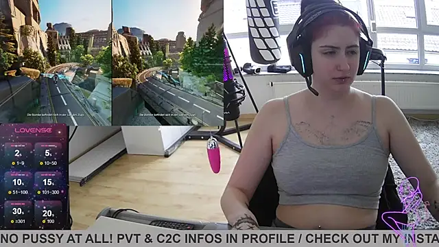 Snapshot of Gamergirl-Linela chatting on 03/13/25, 10:26 Gamergirl-Linela online show from 03/13/25, 10:26