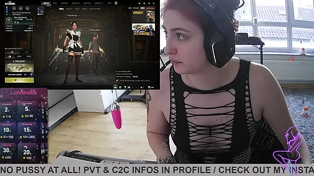 Snapshot of Gamergirl-Linela chatting on 03/19/25, 04:55 Gamergirl-Linela online show from 03/19/25, 04:55