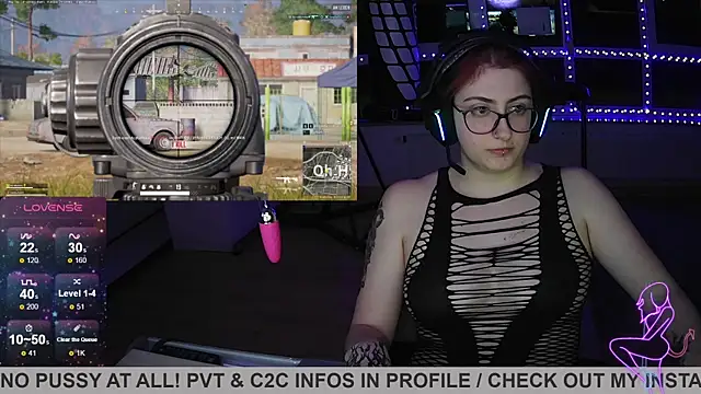 Snapshot of Gamergirl-Linela chatting on 03/19/25, 08:00 Gamergirl-Linela online show from 03/19/25, 08:00