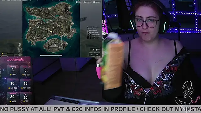 Snapshot of Gamergirl-Linela chatting on 03/22/25, 06:03 Gamergirl-Linela online show from 03/22/25, 06:03