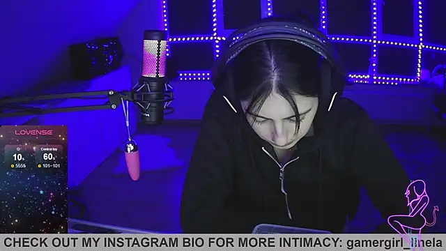 Snapshot of Gamergirl-Linela chatting on 09/15/25, 10:32 Gamergirl-Linela online show from 09/15/25, 10:32