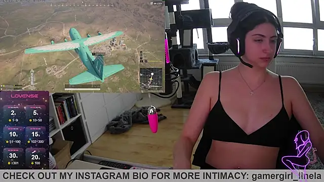 Snapshot of Gamergirl-Linela chatting on 09/18/25, 04:09 Gamergirl-Linela online show from 09/18/25, 04:09