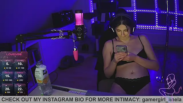 Snapshot of Gamergirl-Linela chatting on 10/02/25, 03:13 Gamergirl-Linela online show from 10/02/25, 03:13