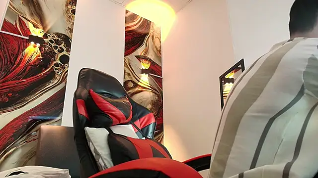 Snapshot of Luke_davis01 chatting on 09/18/25, 01:13 Luke davis01 online show from 09/18/25, 01:13