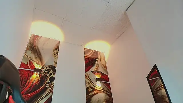 Snapshot of Luke_davis01 chatting on 11/25/25, 01:11 Luke davis01 online show from 11/25/25, 01:11