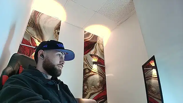 Luke davis01 online show from 01/13/26, 01:05