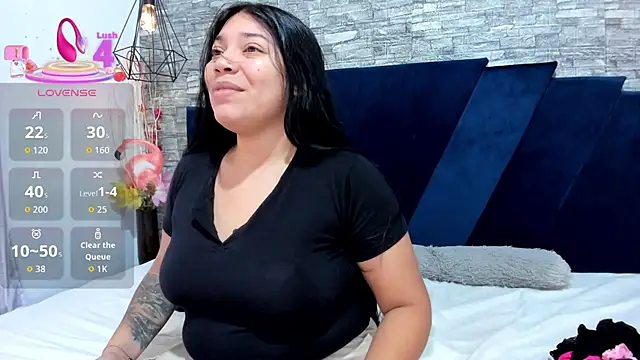 Sophia Brunett online show from 09/16/25, 12:06