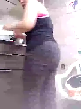 Snapshot of Saori_Sann_ chatting on 02/16/25, 06:54 Saori Sann online show from 02/16/25, 06:54