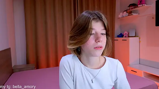 Bella amory online show from 12/04/25, 11:57