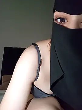 Milan-88 online show from 11/10/25, 02:38