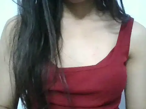 laila 10 online show from 02/13/26, 11:28