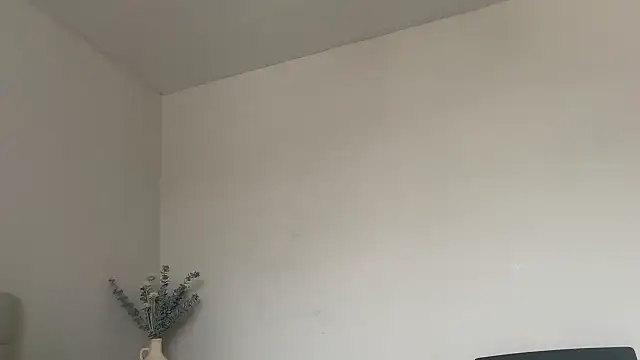 skyejde online show from 03/12/26, 08:42