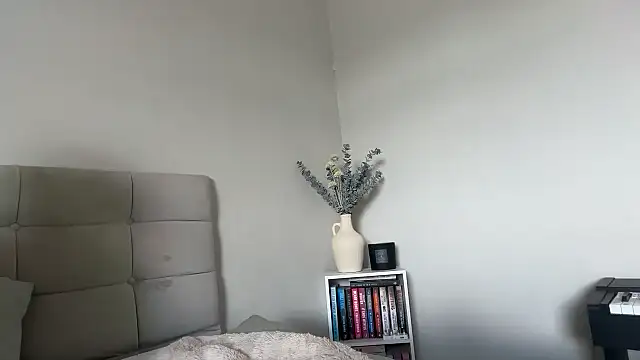 skyejde online show from 03/30/26, 03:24