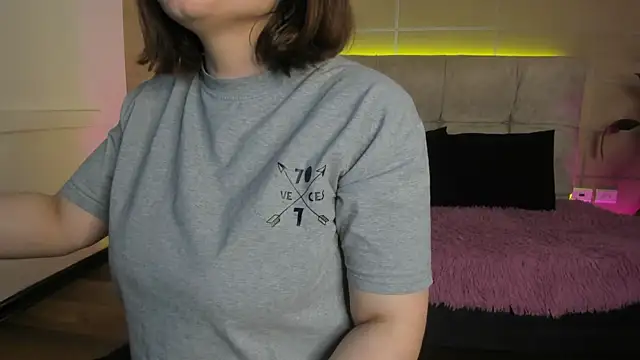  michonne  online show from 04/04/26, 11:57