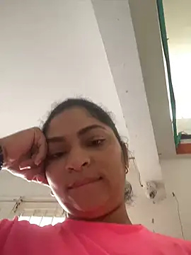 Snapshot of Tana_latin chatting on 02/14/25, 03:05 Tana latin online show from 02/14/25, 03:05